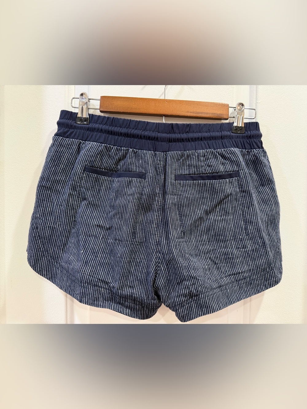ATHLETA Beachside Bali Linen Shorts  Size 0 Pull-On Drawstring Waist